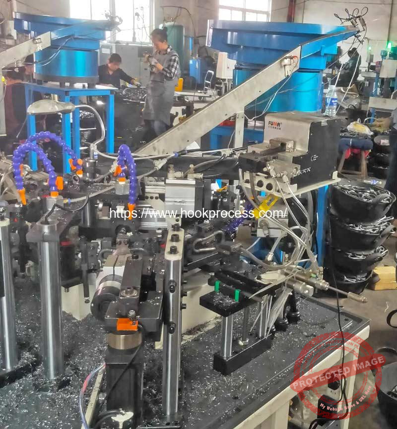 Automatic-Snap-Hook-Carabiner-Nailing-Assembling-Machine-with-Vibrate-Feeding-Device
